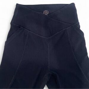 Navy high waisted leggings